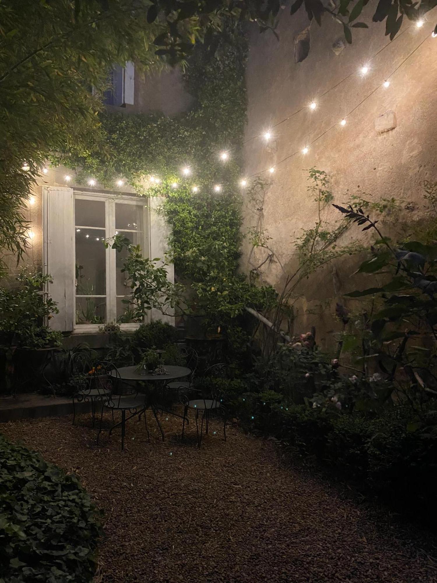 Le Logis Blanc Bed&Breakfast Coursan Eksteriør bilde