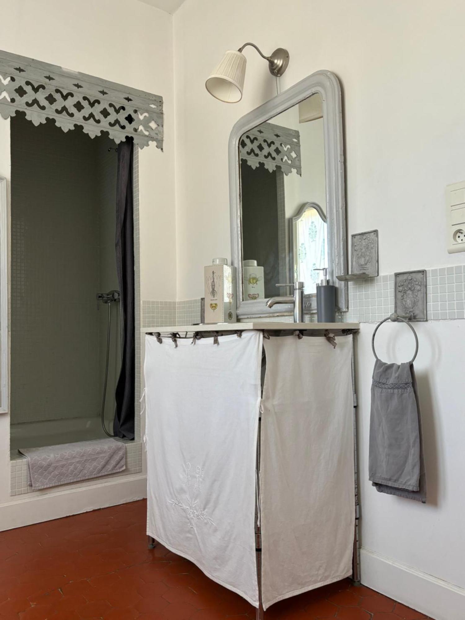 Le Logis Blanc Bed&Breakfast Coursan Eksteriør bilde